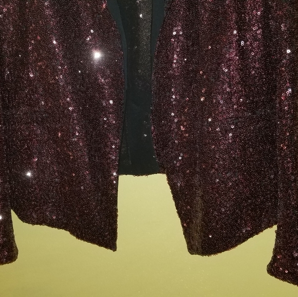 Eye catching blazer - Picture 4 of 4